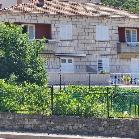 Apartmán With Large Terrace