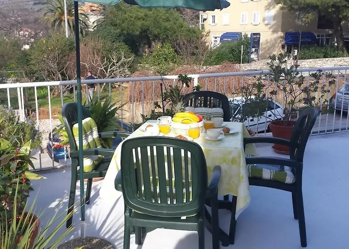 With Large Terrace Dubrovník