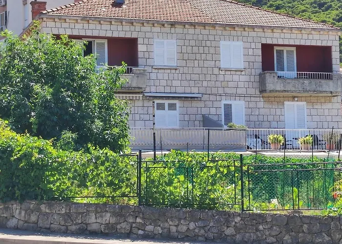 Διαμέρισμα With Large Terrace