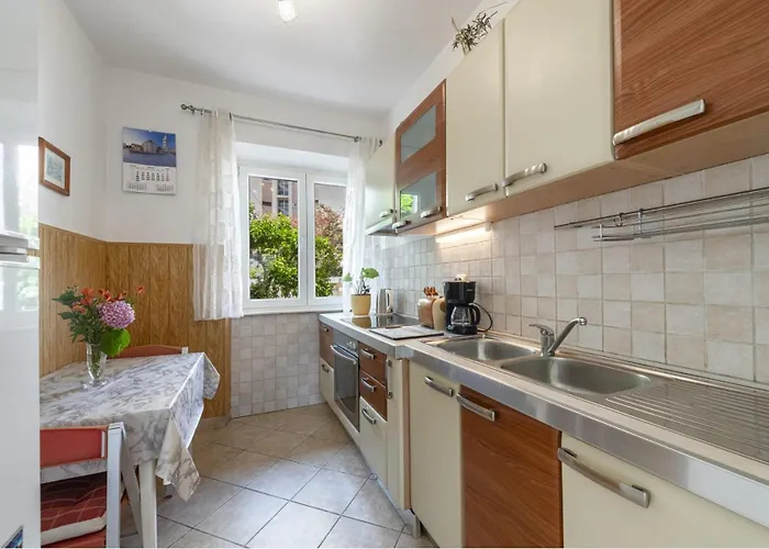 With Large Terrace Апартаменты