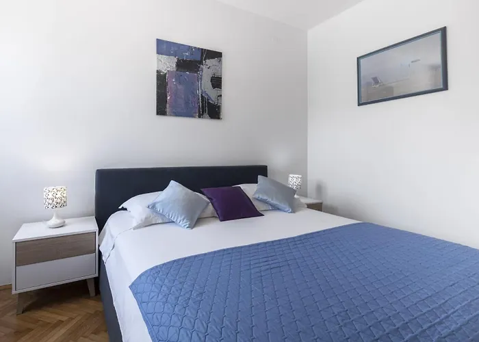 With Large Terrace Апартаменты *