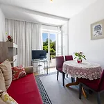 Apartman & Teo *